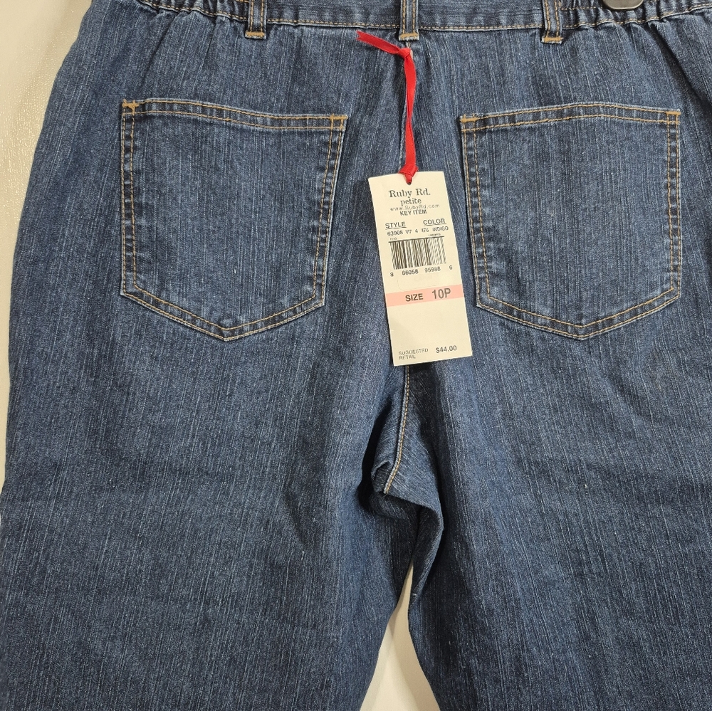 Ruby Rd. Jean Capris Size 10P - Picture 5 of 6